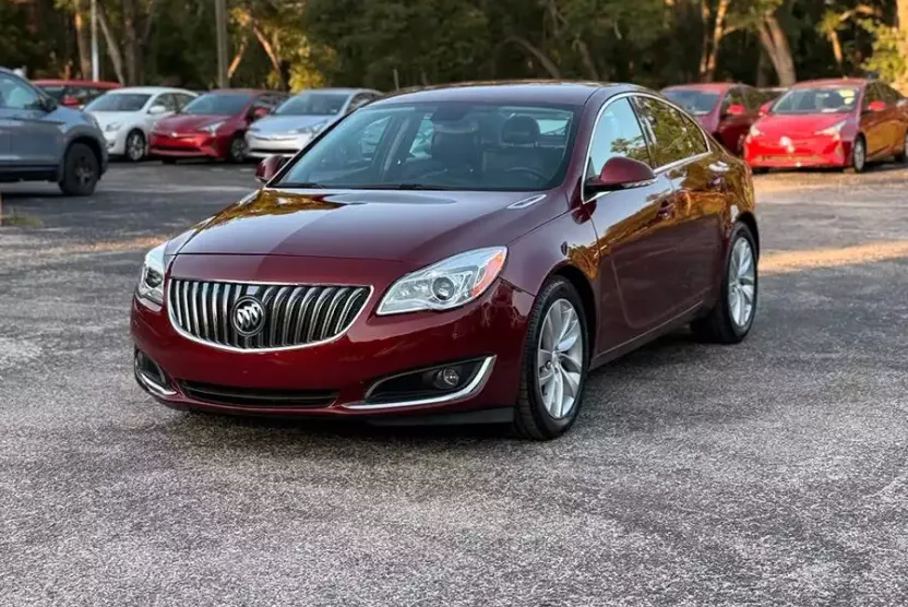 2017 Buick Regal Premium II photo 1