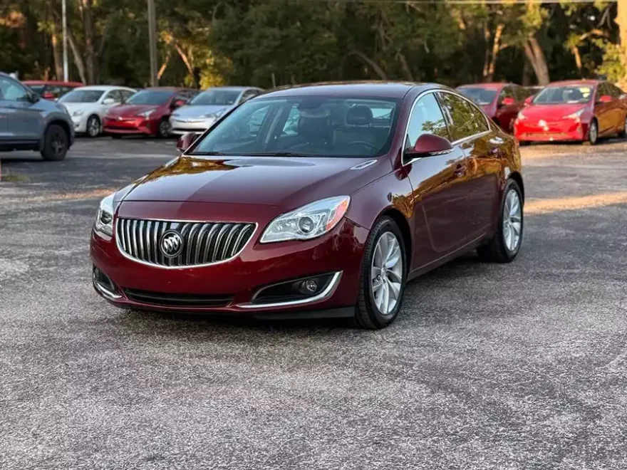 2017 Buick Regal Premium II photo 1