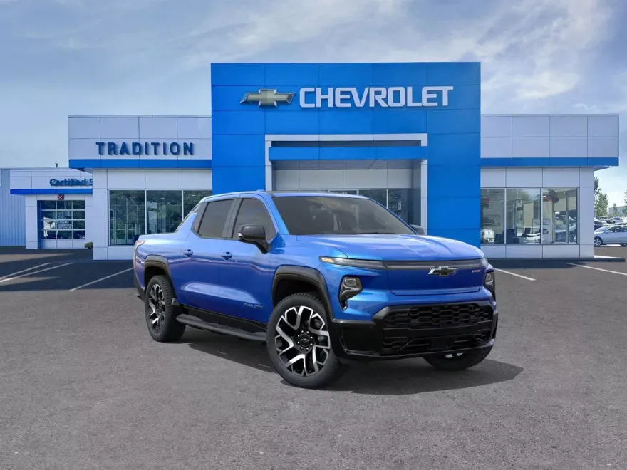2025 Chevrolet Silverado EV RST photo 1