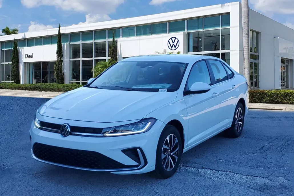 2025 Volkswagen Jetta 1.5T S photo 1