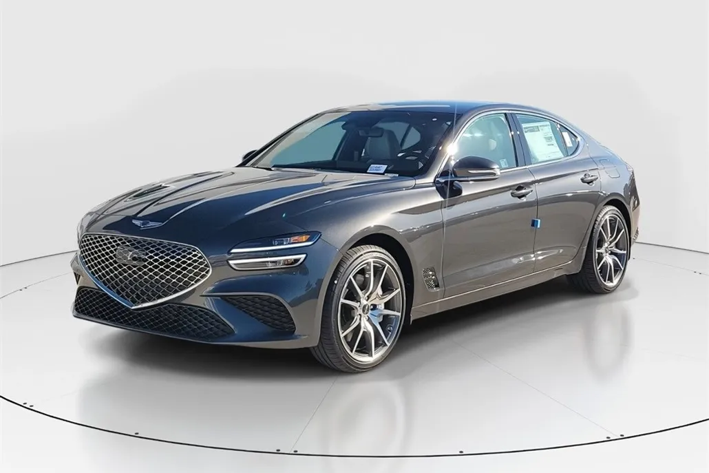 2025 Genesis G70 2.5T photo 1