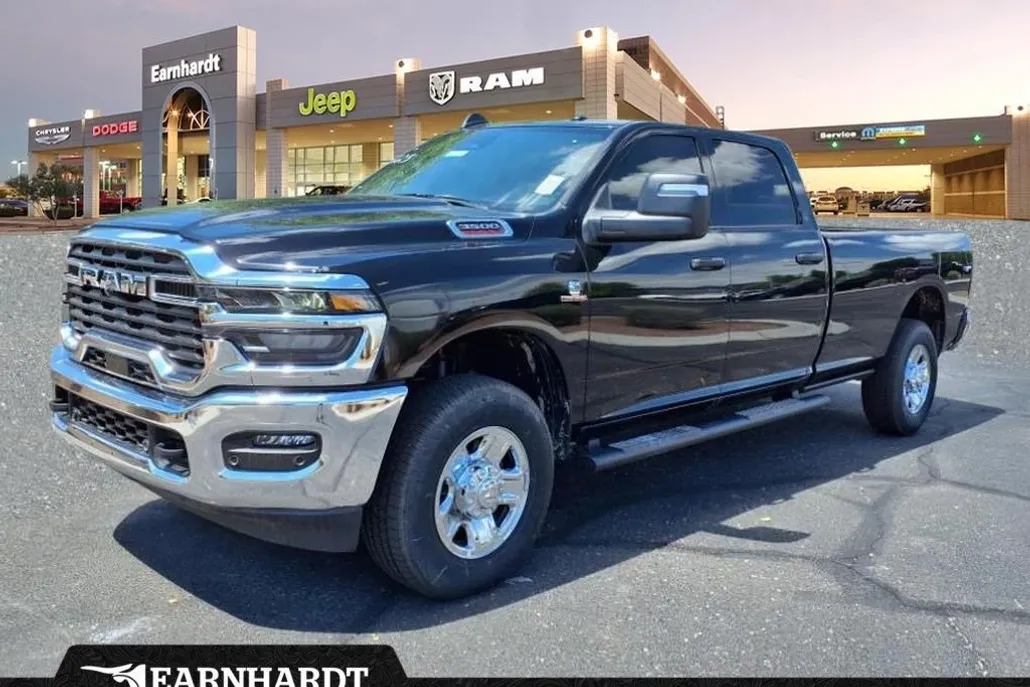2025 Ram 3500 Tradesman photo 1