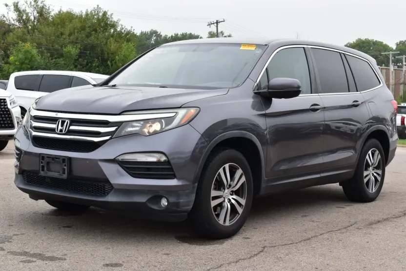 2017 Honda Pilot EX-L photo 1