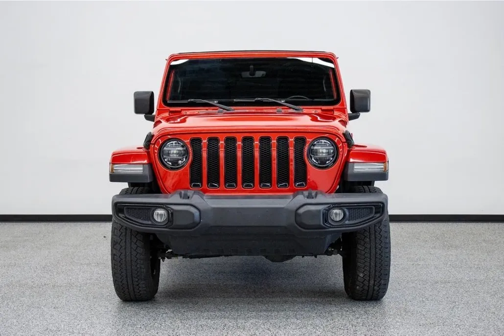 2021 Jeep Wrangler Unlimited Sahara Altitude photo 1