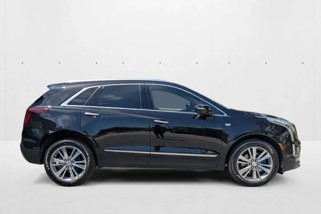 2024 Cadillac XT5 Platinum Premium Luxury photo 1