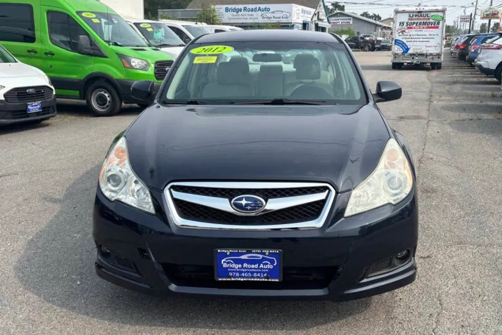 2012 Subaru Legacy 2.5i photo 1
