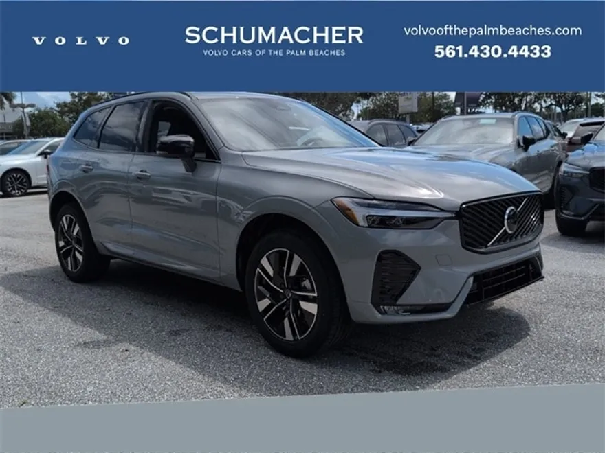 2026 Volvo XC60 Core photo 1