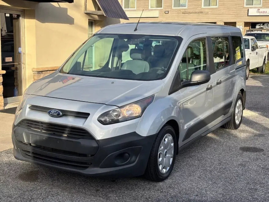 2015 Ford Transit Connect XL photo 1