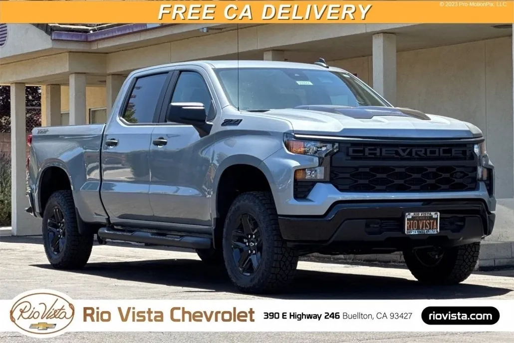2025 Chevrolet Silverado 1500 Custom Trail Boss photo 1