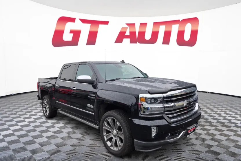 2018 Chevrolet Silverado 1500 High Country photo 1