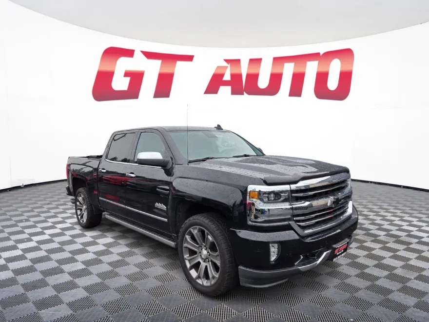 2018 Chevrolet Silverado 1500 High Country photo 1