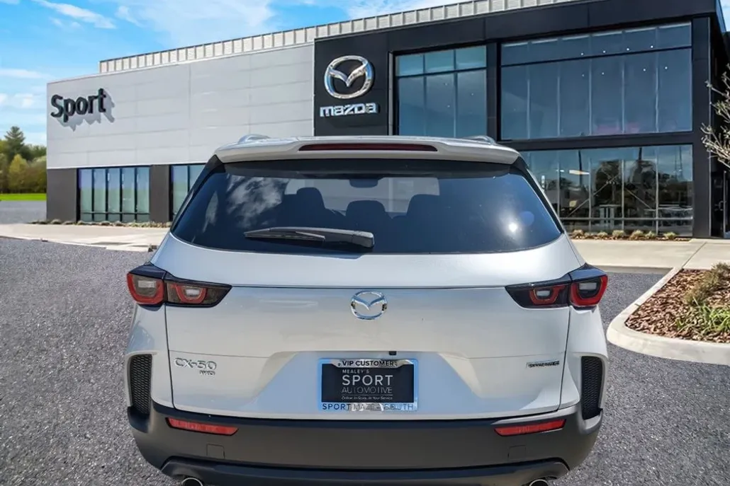 2025 Mazda CX-50 2.5 S Preferred photo 1