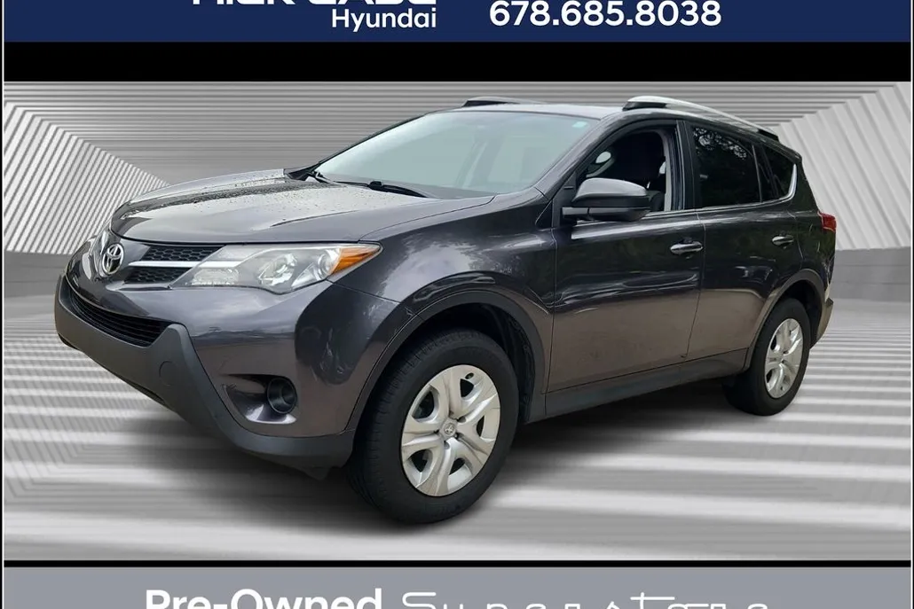 2014 Toyota RAV4 LE photo 1