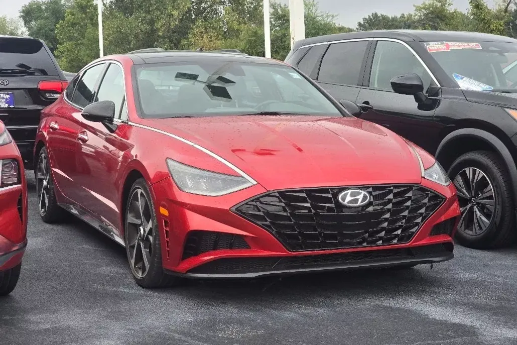 2022 Hyundai Sonata SEL Plus photo 1