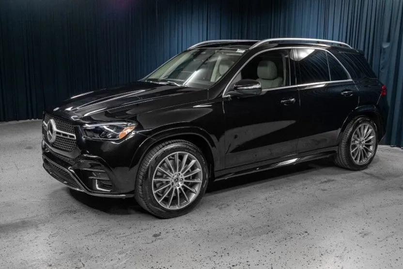 2025 Mercedes Benz GLE 350 4MATIC photo 1