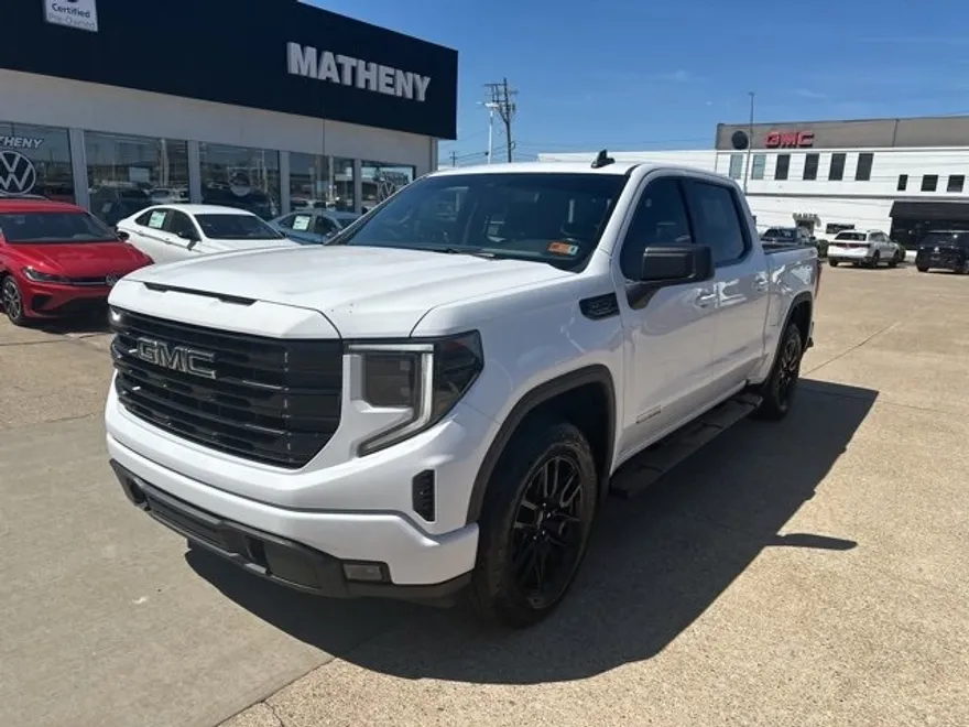 2022 Gmc Sierra 1500 Elevation photo 1