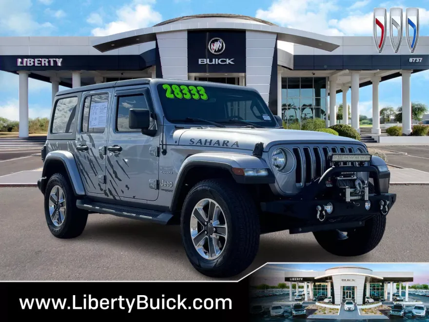 2019 Jeep Wrangler Unlimited Sahara photo 1