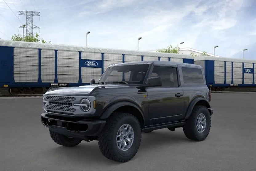 2025 Ford Bronco Badlands photo 1