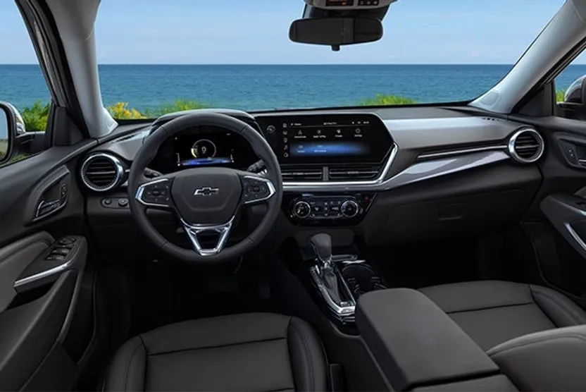 2024 Chevrolet Trax 2500HD High Country photo 1