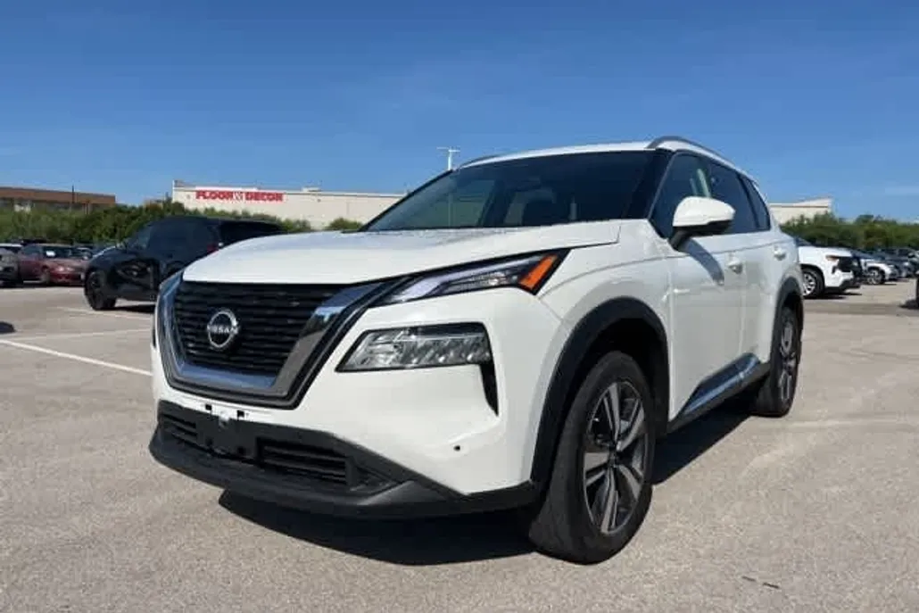 2021 Nissan Rogue SL photo 1