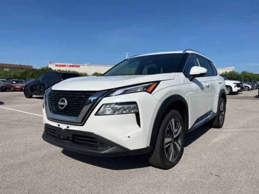 2021 Nissan Rogue SL photo 1