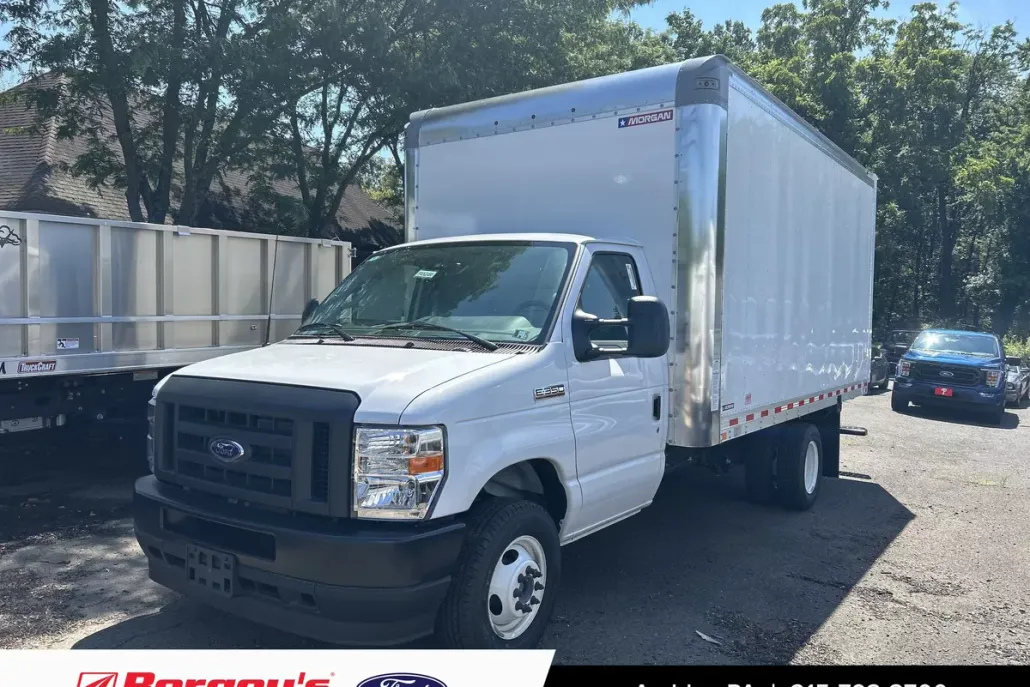 2025 Ford E-350 Base photo 1