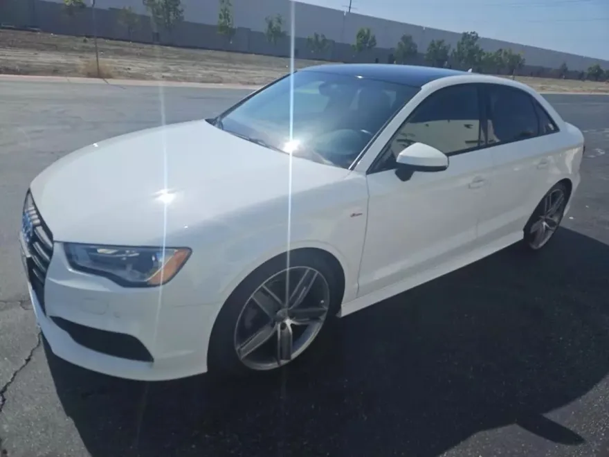 2016 Audi A3 1.8T Premium photo 1
