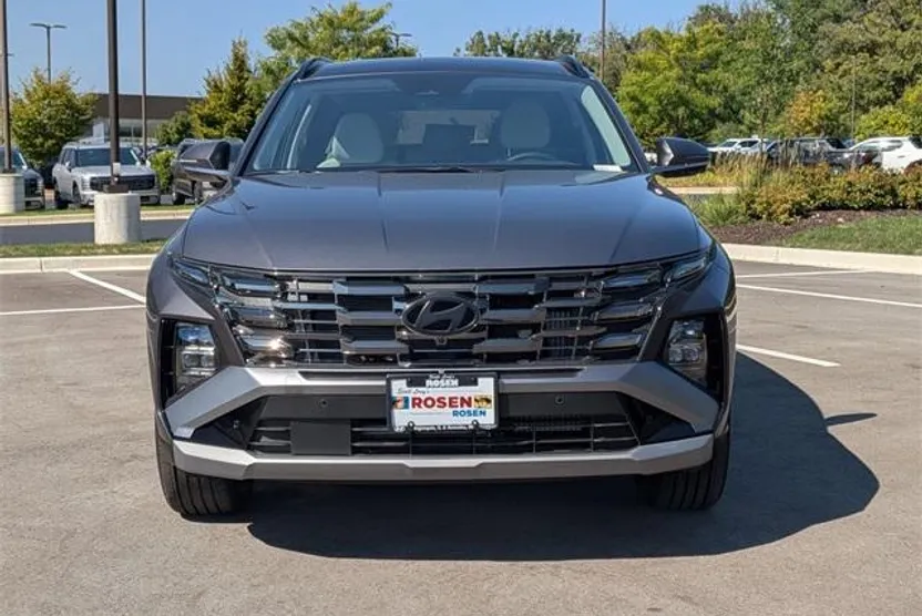 2025 Hyundai Tucson Hybrid Limited photo 1