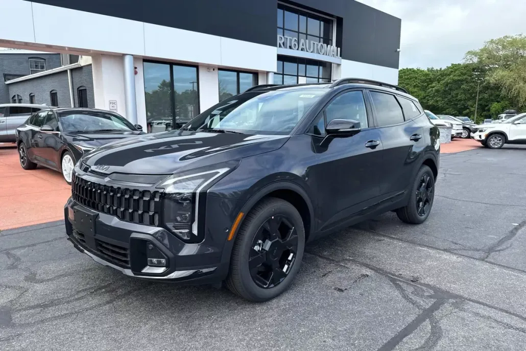 2026 Kia Sportage X-Line photo 1
