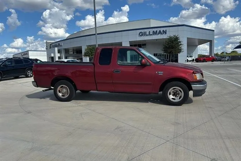 1999 Ford F-150 XL photo 1