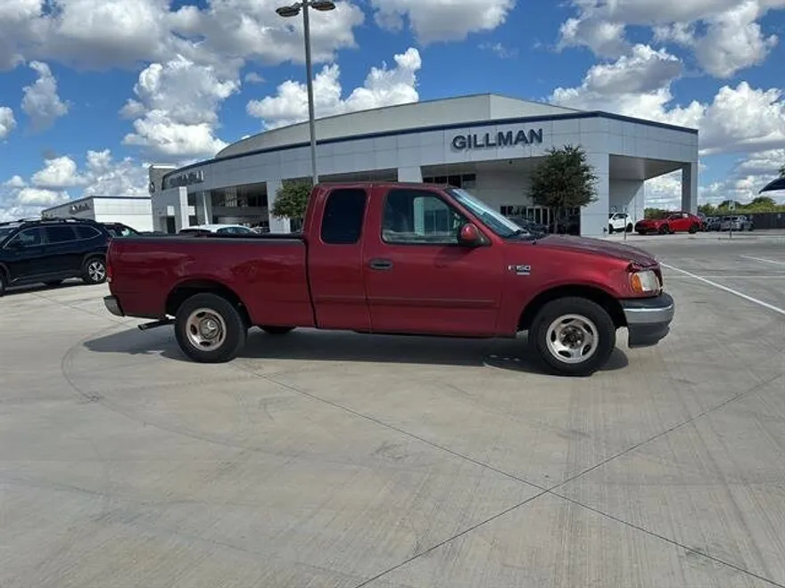 1999 Ford F-150 XL photo 1