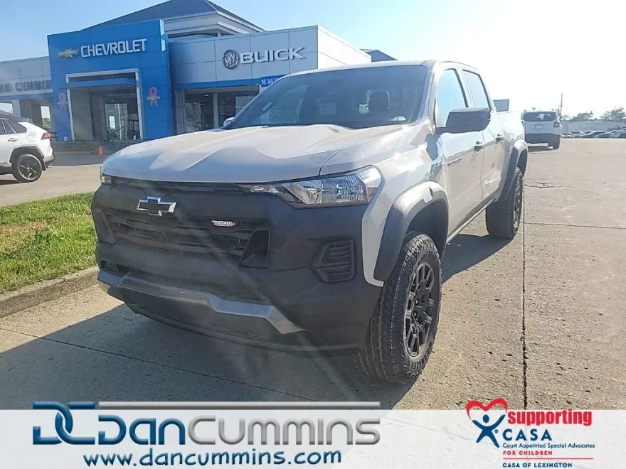 2026 Chevrolet Colorado Trail Boss photo 1