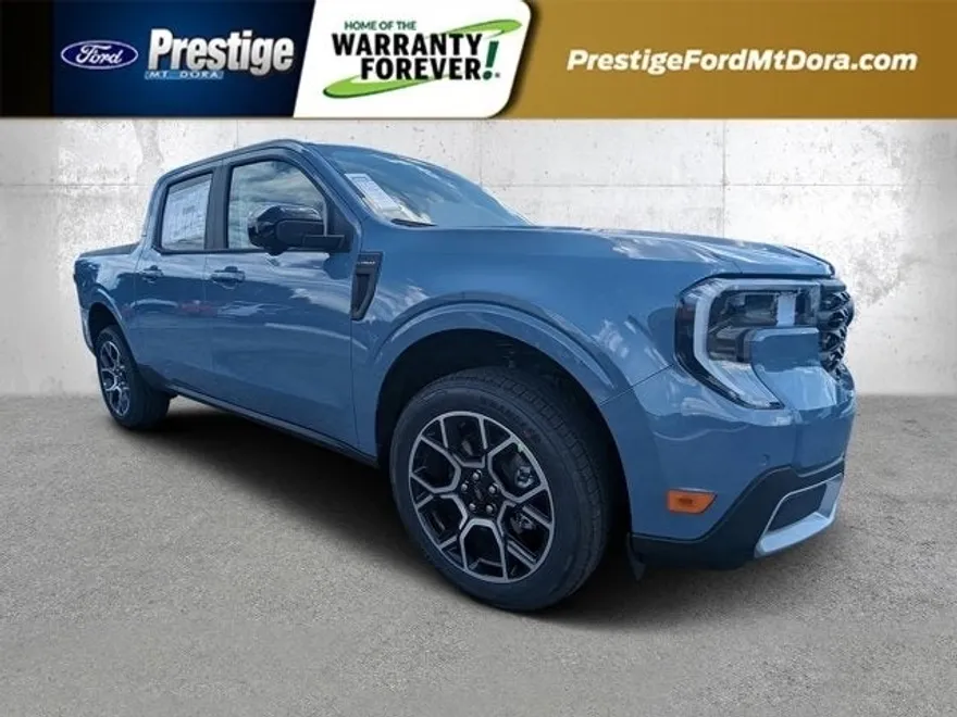 2025 Ford Maverick Lariat photo 1