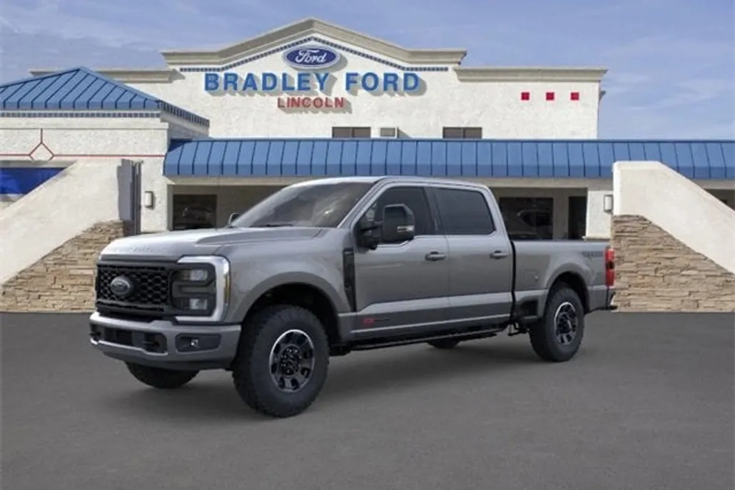 2025 Ford F-350 Lariat photo 1