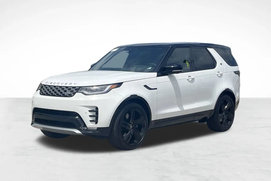 2025 Land Rover Discovery Metropolitan Edition photo 1
