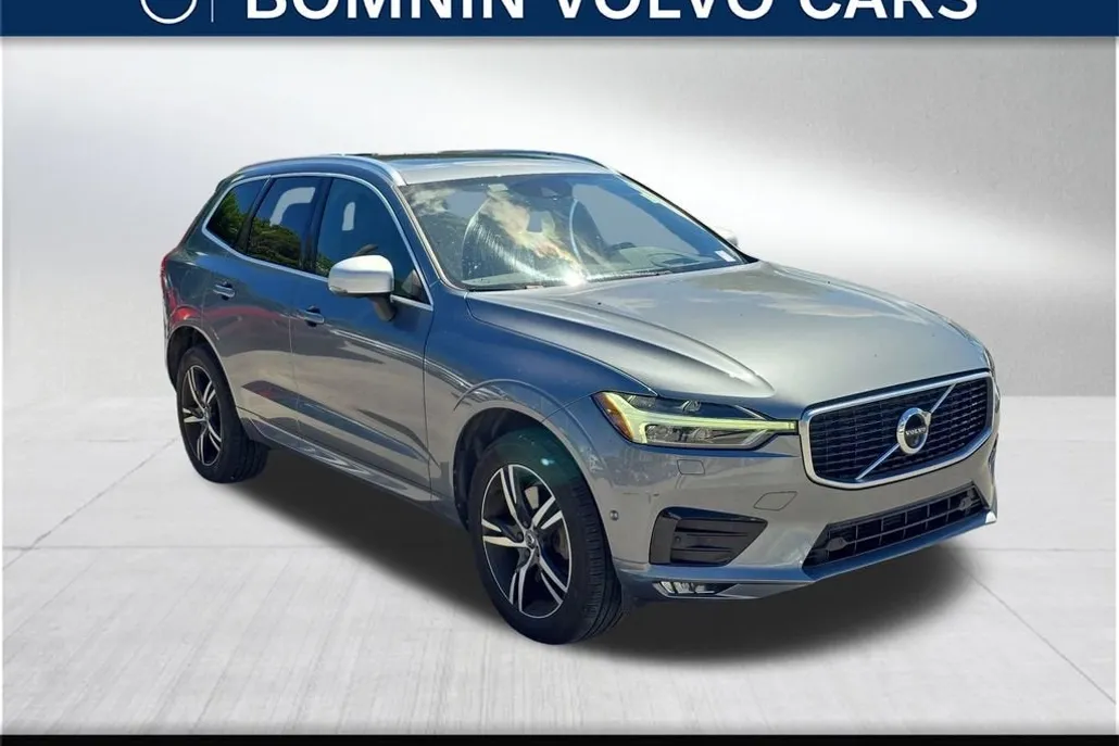 2018 Volvo XC60 T6 R-Design photo 1