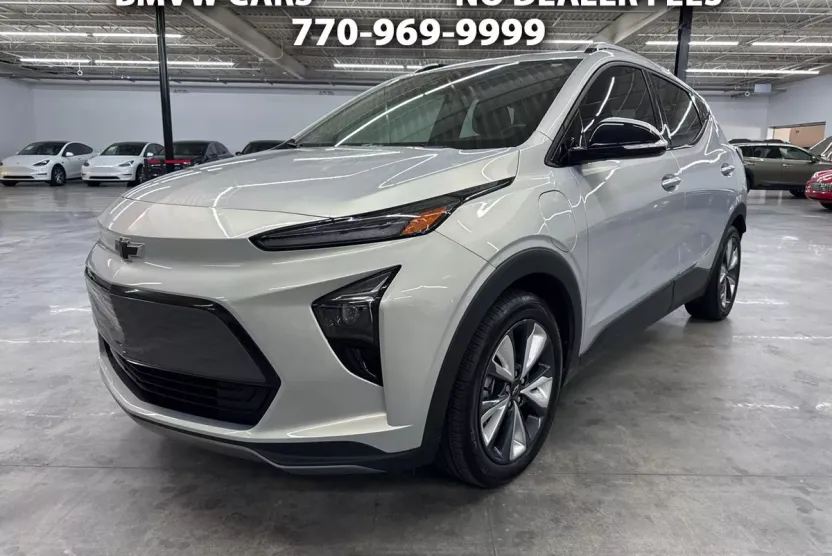 2023 Chevrolet Bolt EUV photo 1