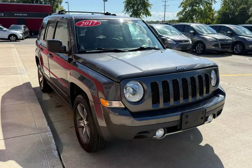 2017 Jeep Patriot High Altitude Altitude Edition Sport photo 1