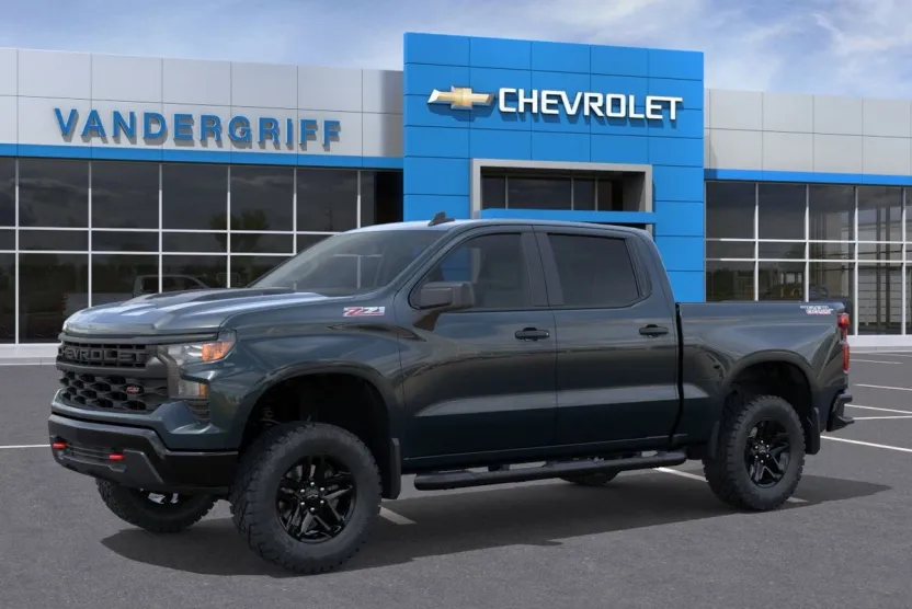 2026 Chevrolet Silverado 1500 Custom Trail Boss photo 1