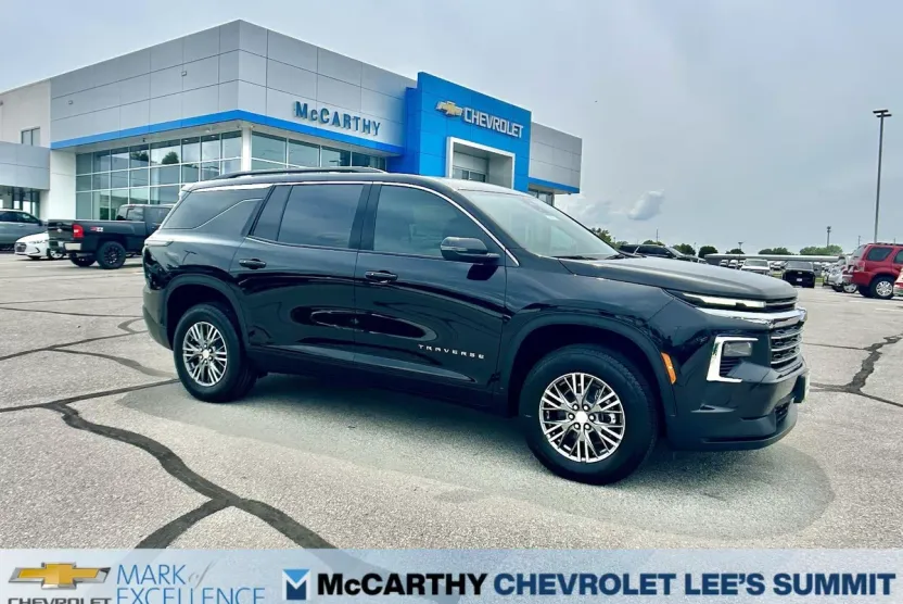 2025 Chevrolet Traverse 1LT photo 1