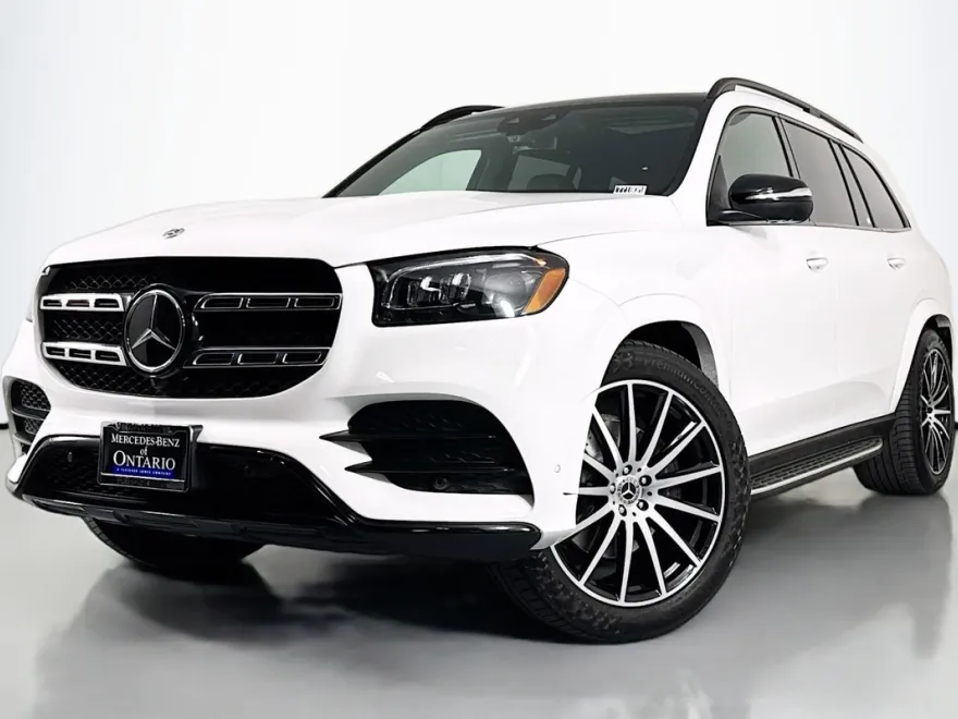 2023 Mercedes Benz GLS 450 4MATIC photo 1