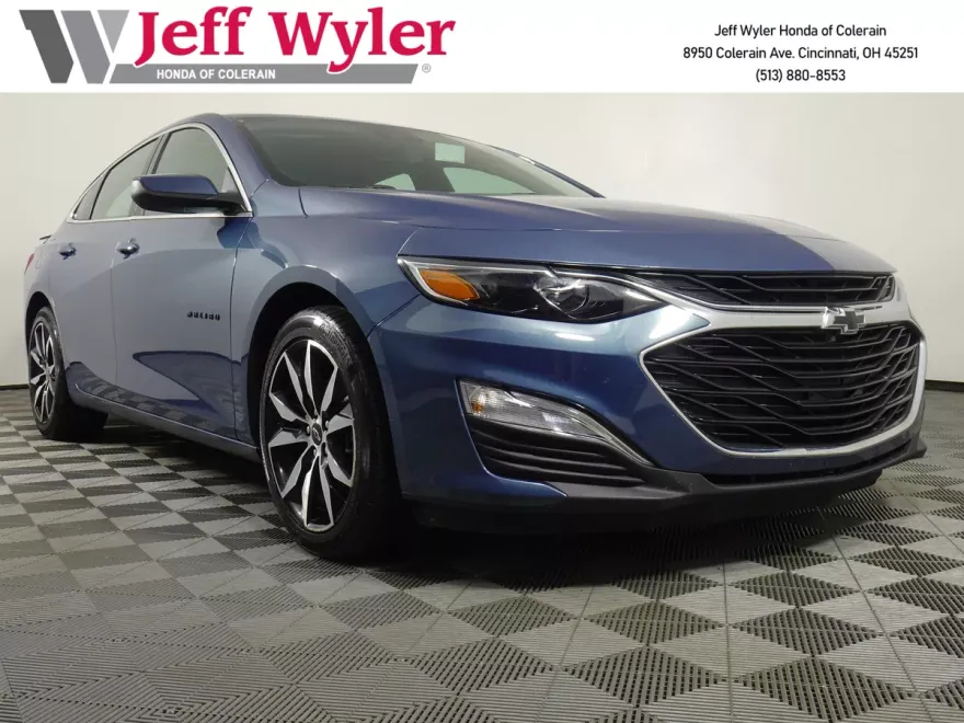 2024 Chevrolet Malibu RS photo 1
