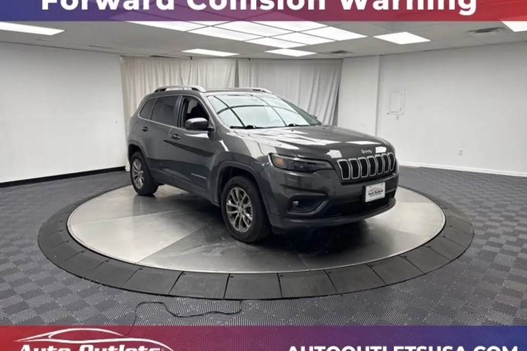2021 Jeep Cherokee Latitude photo 1