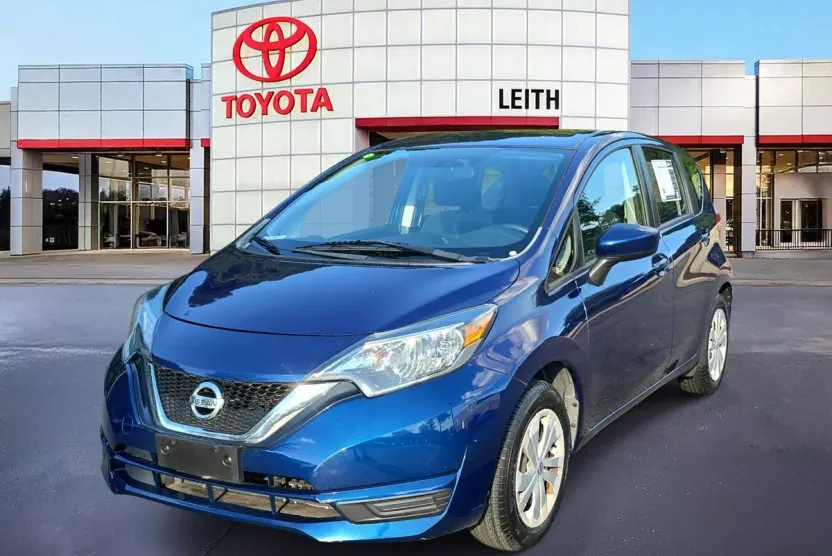 2019 Nissan Versa Note SV photo 1