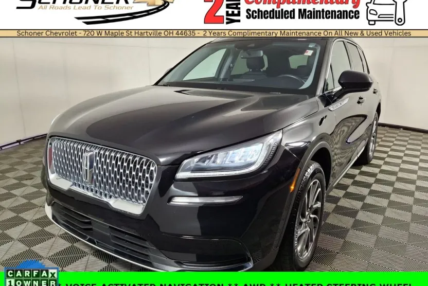 2021 Lincoln Corsair Standard photo 1