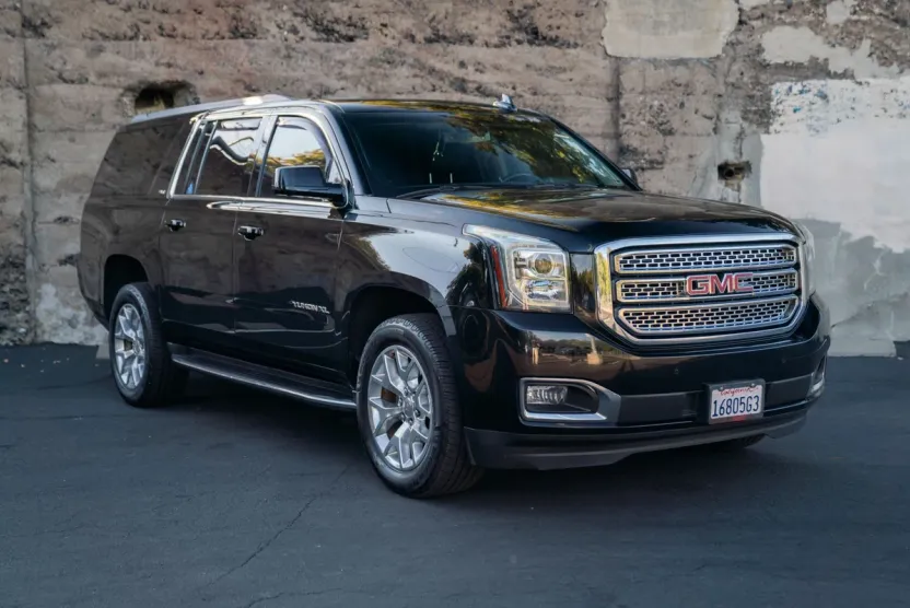 2019 Gmc Yukon XL SLT photo 1