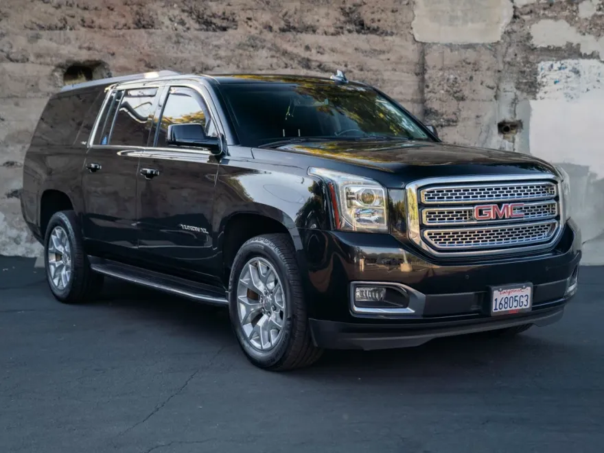 2019 Gmc Yukon XL SLT photo 1
