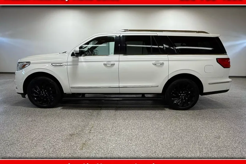 2020 Lincoln Navigator L Reserve photo 1