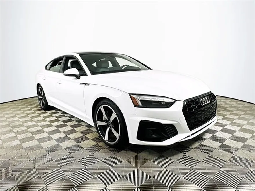 2025 Audi A5 45 S line Premium Plus Quattro photo 1