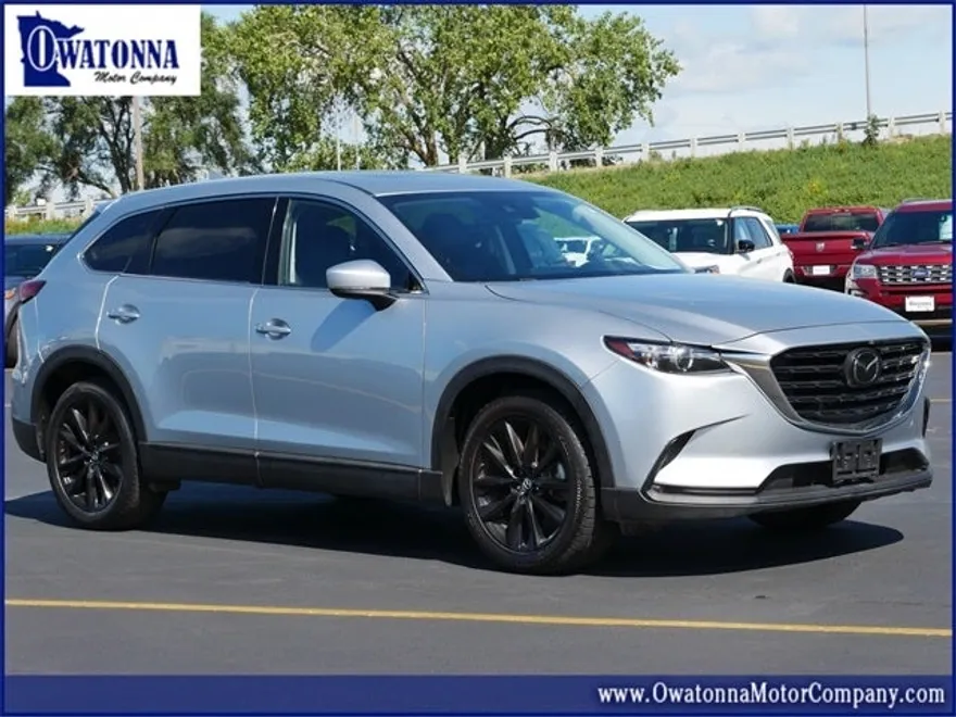 2023 Mazda CX-9 Touring photo 1